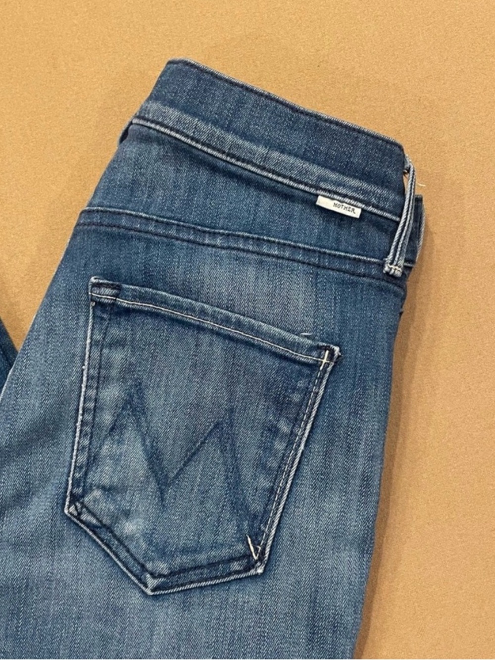 MOTHER Denim jeans mid rise dazzler crop fray squeeze it size 27 - Picture 3 of 12